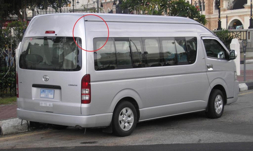 1292329-toyota-hiace-commuter.jpg