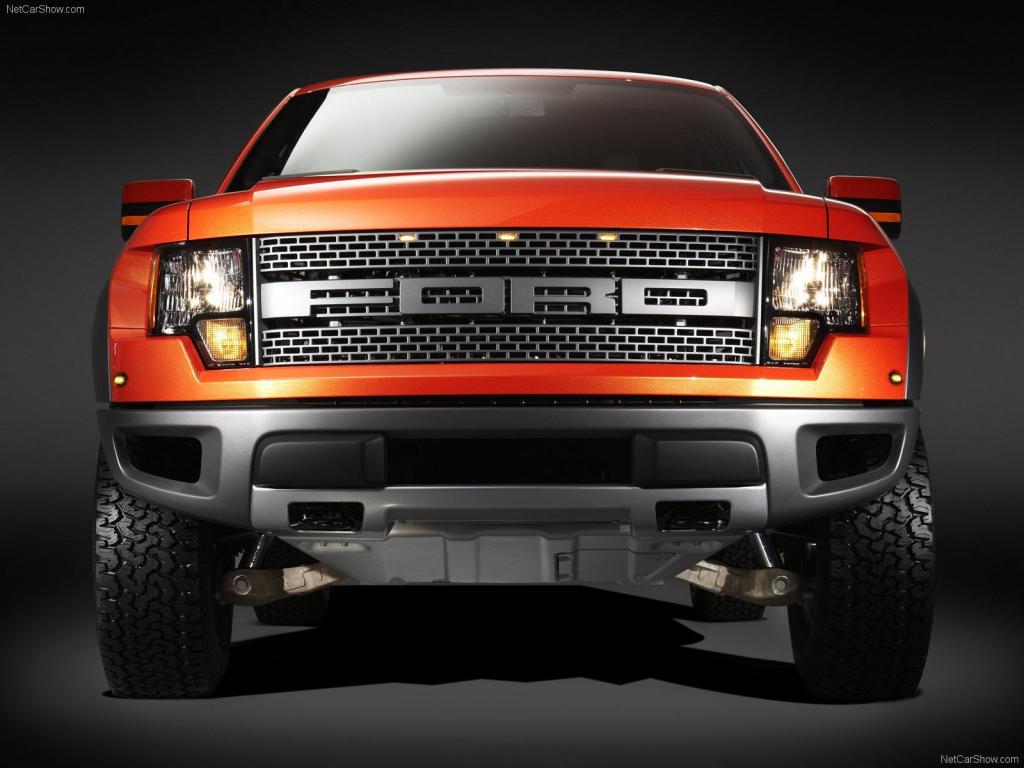 Ford_F_150_SVT_Raptor_R_pic_60445.jpg