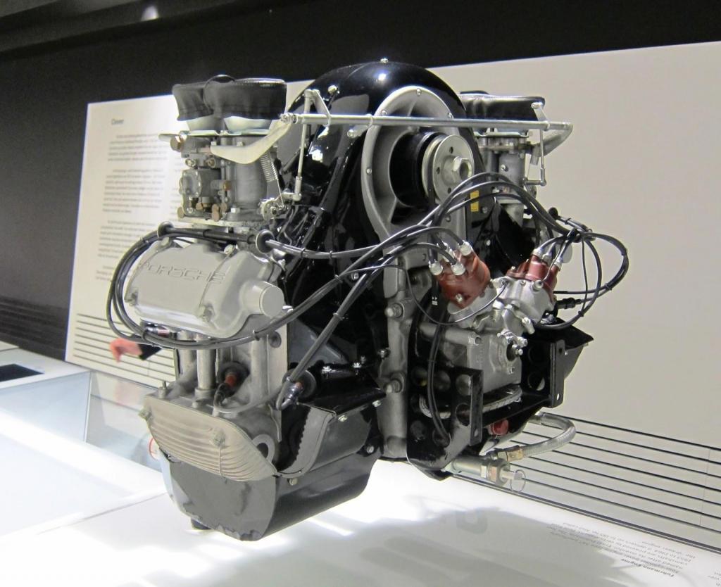 Porsche Air-cooled flat-four engine.jpg