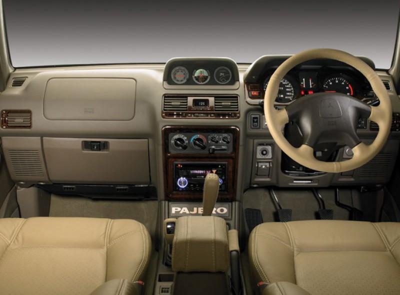 hindustan_pajero_3.jpg