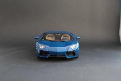 Lamborghini Aventador LP700-4
