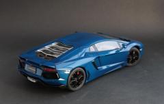 Lamborghini Aventador LP700-4
