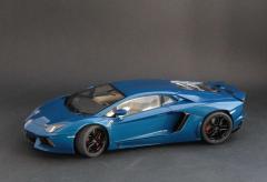 Lamborghini Aventador LP700-4