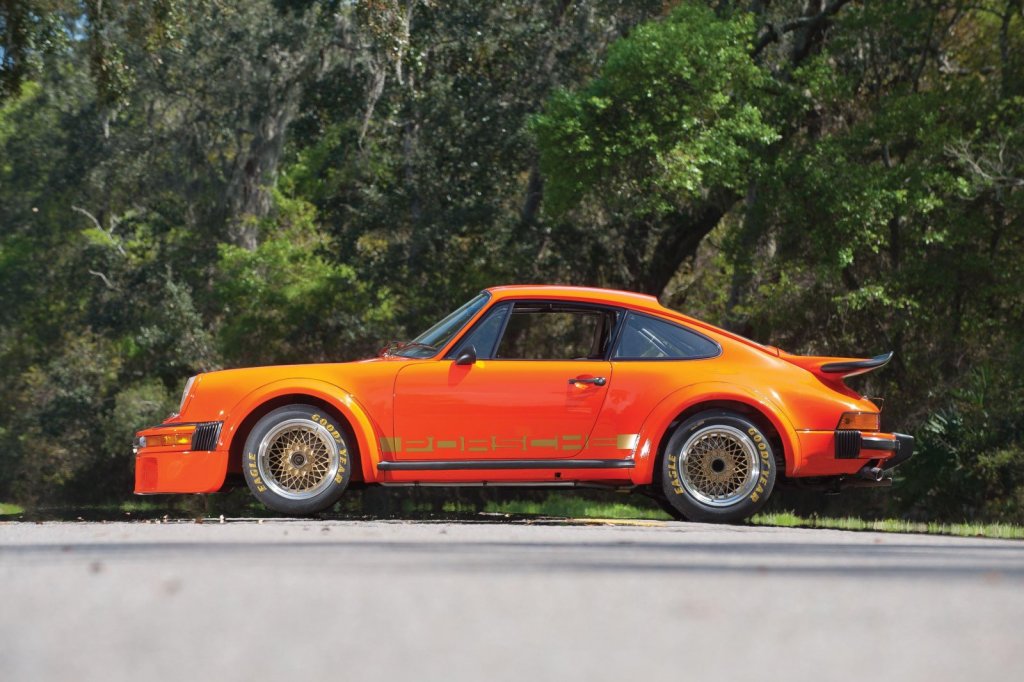 1976 Porsche 934 Turbo RSR FIA GR4 020.jpg