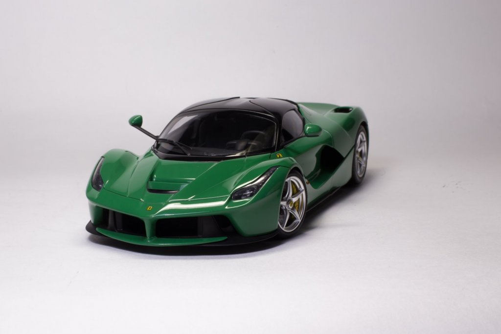 laferrari-2.jpg