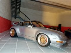 orsche 911 GT2 Road Version