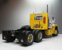 Mack R685ST