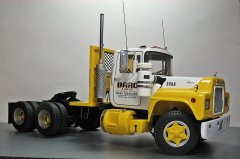 Mack R685ST