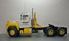 Mack R685ST