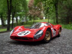 ferrari_330_p4_-_mihail_samarskiy_aka_nosferatu4_20121003_1252432587.jpg