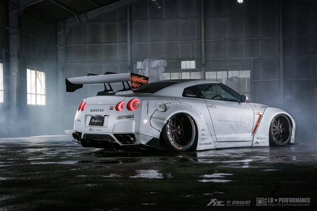 lb-works_lp700_gtr_997_m4_2.jpg