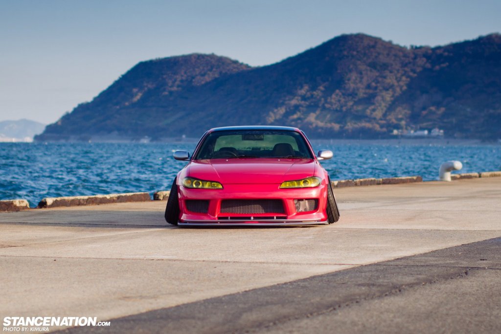 slammed-wide-nissan-silvia-s15-21.jpg