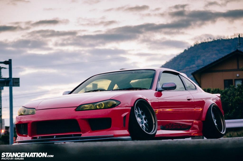 slammed-wide-nissan-silvia-s15-9.jpg