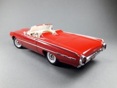 Ford Thunderbird 1962 (AMT) 1:25
