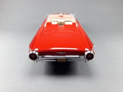Ford Thunderbird 1962 (AMT) 1:25