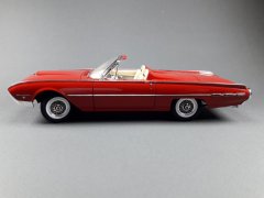 Ford Thunderbird 1962 (AMT) 1:25