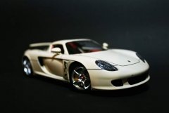 Porsche Carrera GT -TAMIYA