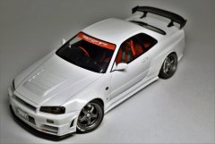 Nissan Skyline GT-R R34 Pearl White