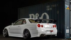 Nissan Skyline GT-R R34 Pearl White
