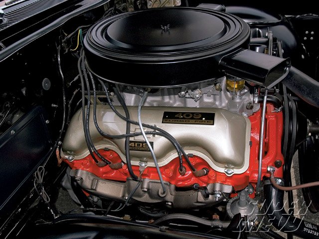 sucp_0904_09_z+1962_chevy_bel_air+409_engine.jpg