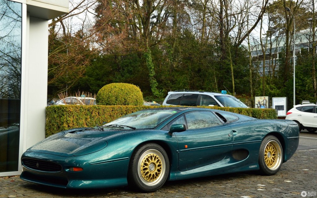 2880-1800-crop-jaguar-xj220-c806218032017161733_1.jpg