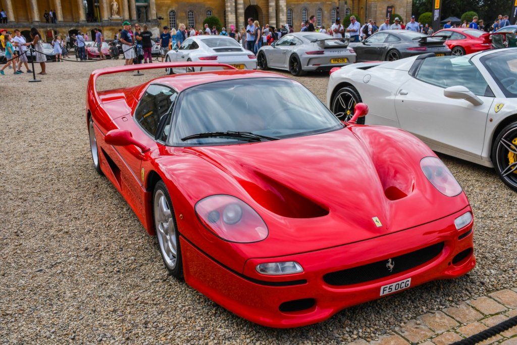 38_Ferrari_F50.jpg