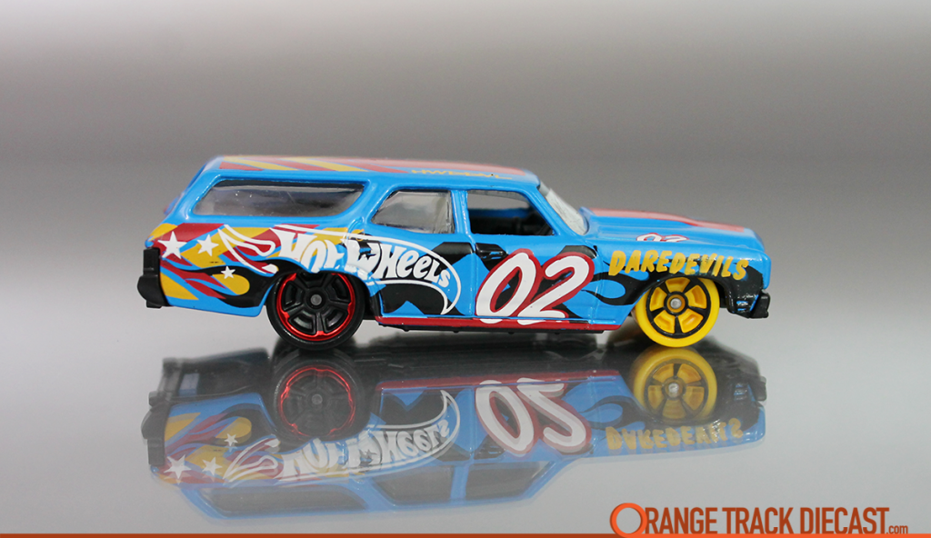 70-chevelle-ss-wagon-18-daredevils-blue2-side-1200pxotd.png