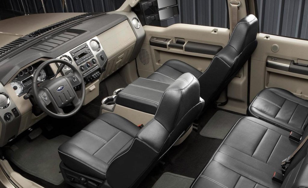 2008-ford-f-350-interior-photo-192971-s-1280x782.jpg