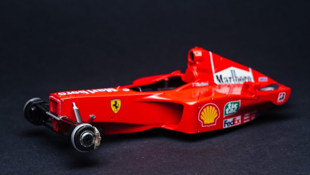 108_Ferrari_F2001.jpg