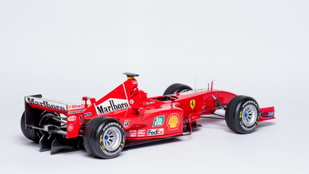 131_Ferrari_F2001.jpg