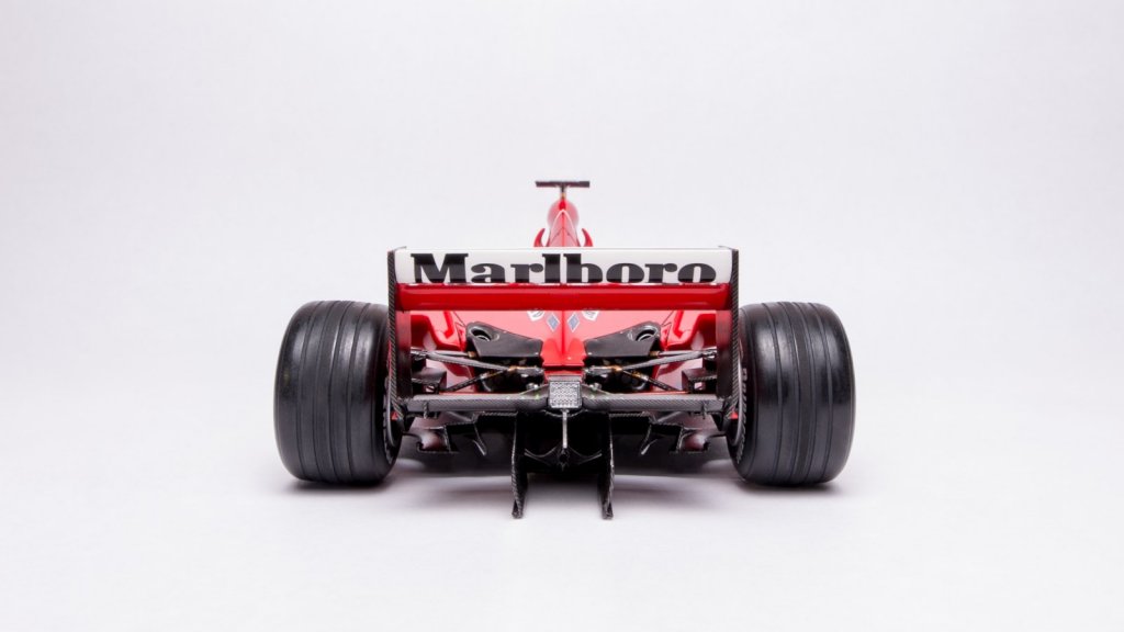147_Ferrari_F2001.jpg