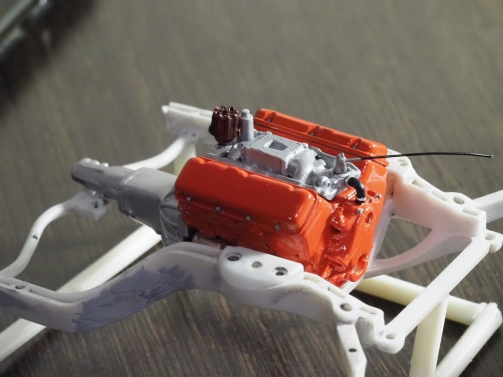 Engine diagonal 2.JPG