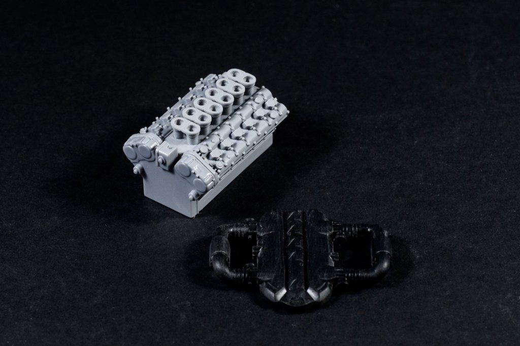 014_Lamborghini Aventador LP700-4 Roadster.jpg