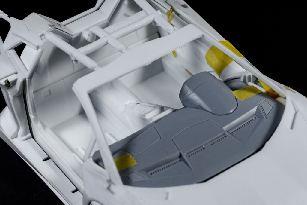 015_Lamborghini Aventador LP700-4 Roadster.jpg