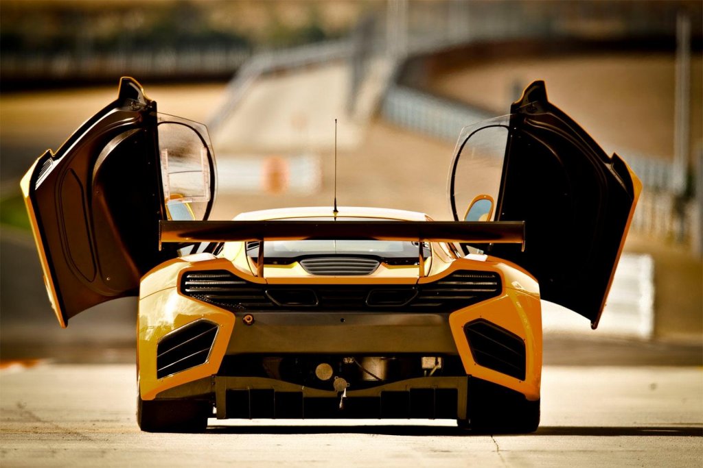 McLaren-MP4-12C-GT3-Race-Car-Rear-Door-Open-View.jpg