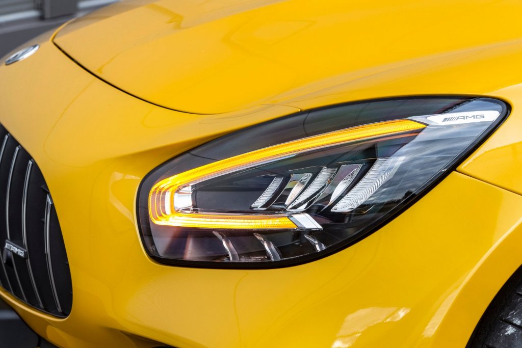 mercedes-amg_gt_s_471.jpeg