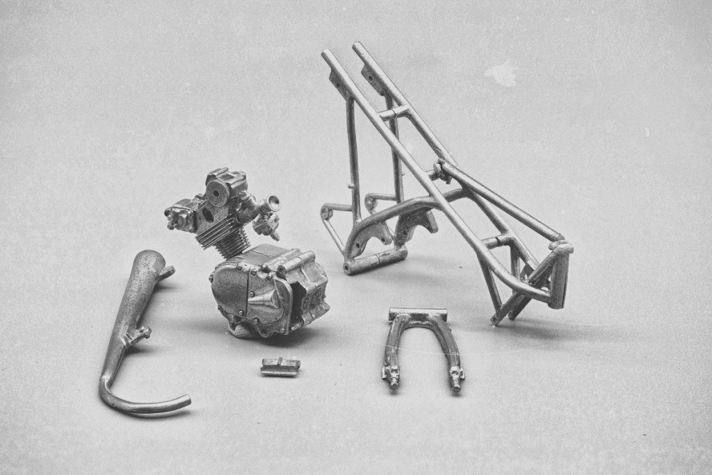 2021-10-11-19.33.15 ZS PMax-gs.jpg