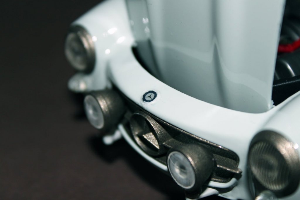 Mercedes-Benz SL300 (11).jpg