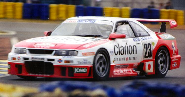 Nissan Skyline gt r r33 LM