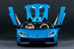 076_Lamborghini Aventador LP700-4 Roadster.jpg