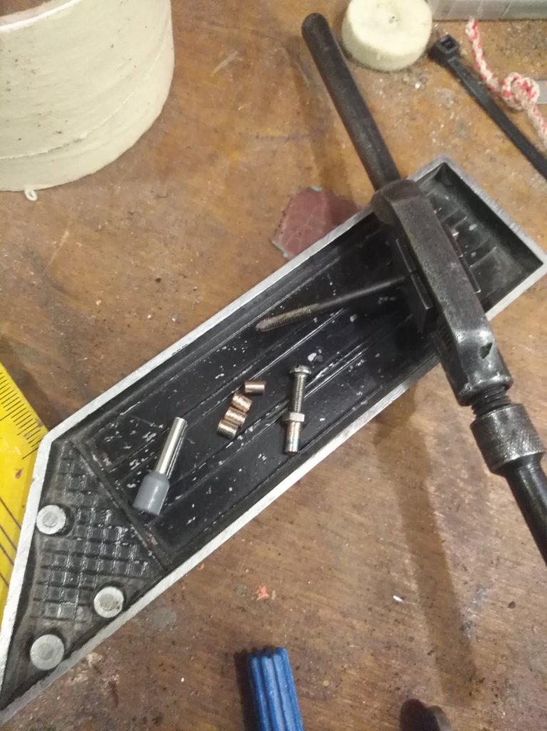 делаем втулки.jpg