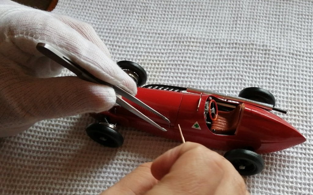 Открыть капот1.jpg