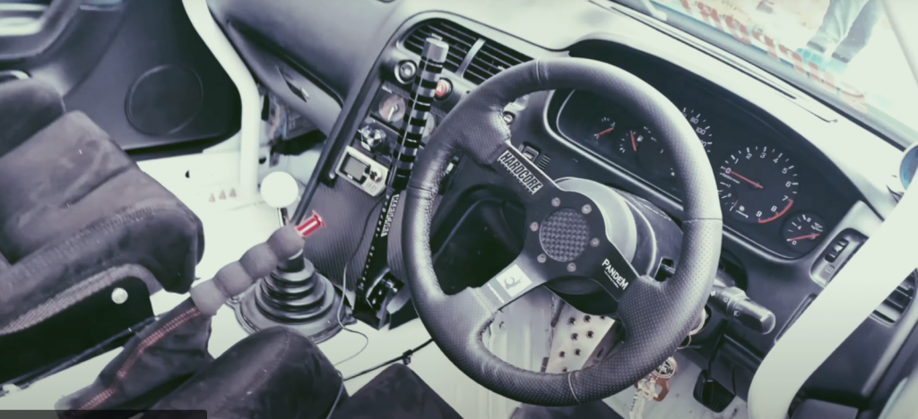 Снимок экрана 2023-04-26 в 18.03.48.png