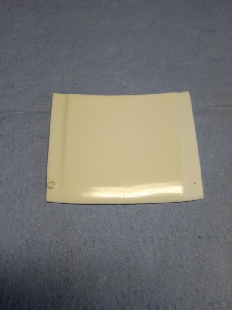 замки капот.jpg