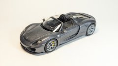 PXL_20251017_115624721_RAW-01_COVER