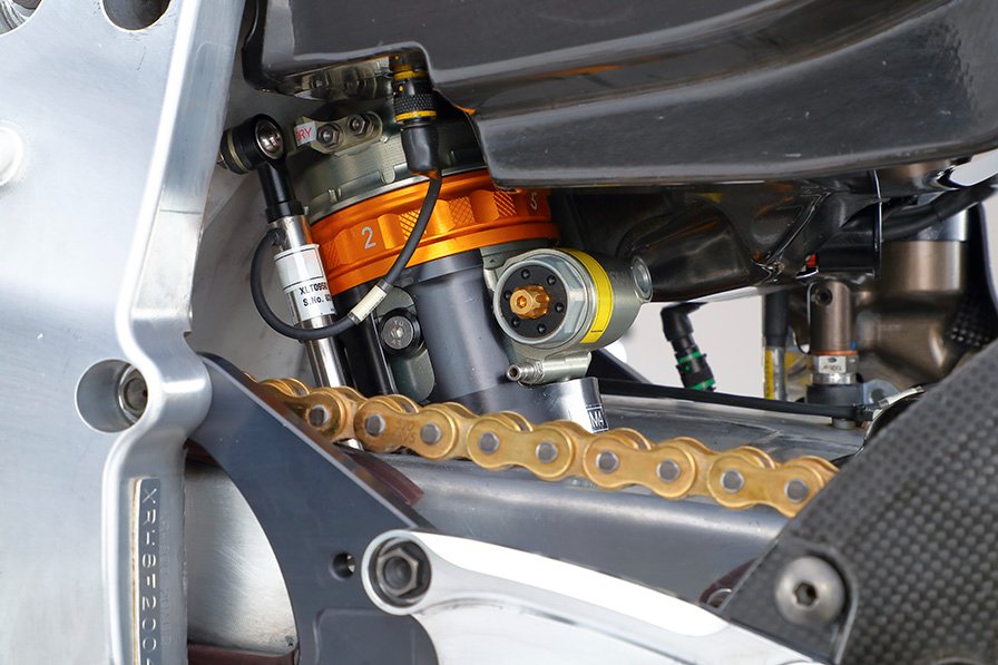 Suzuki-MotoGP-2020-5-1 (1).jpg