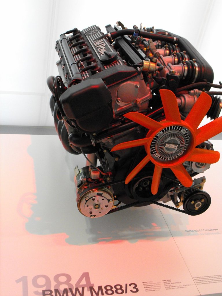 Bmw_m88-3.jpg