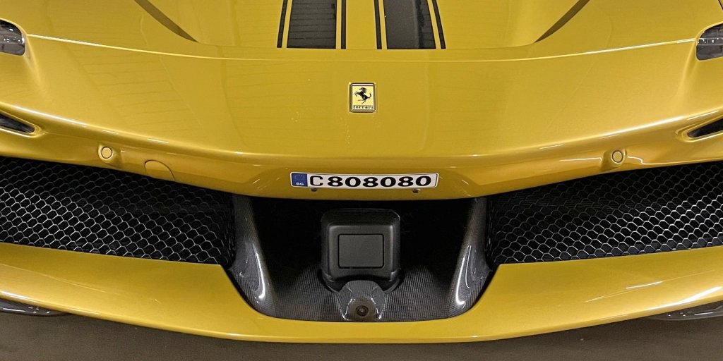 ferrari-sf90.jpg